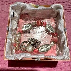 Breast Cancer support bracelet in cute box. New.
